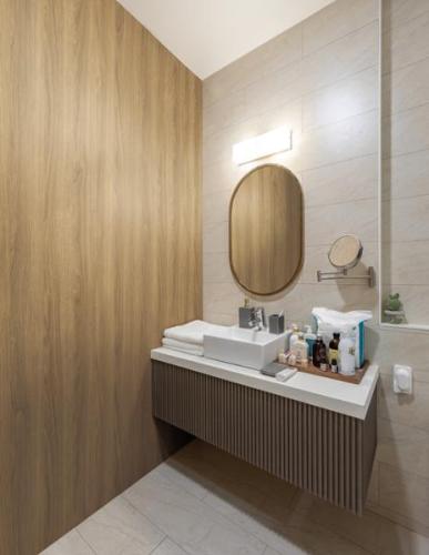 NW109 | LX Hausys GL